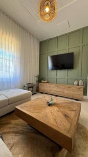 Country Spirit - close to UNE - 3 bedroom home - Armidale - 6