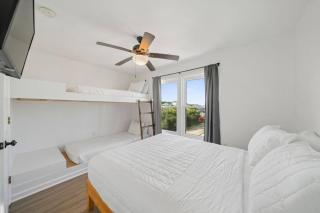 CB Ocean Breeze - One Block from the Beach - Carolina Beach - 1
