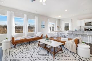 The Swift - 2 Mi from DT Fayetteville - 2