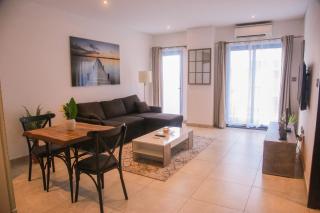 Bark Luxury Apartments @The Signature - 3