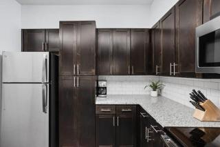 Cozysuites Stylish 4BR in the heart of Nora - Indianápolis - 1