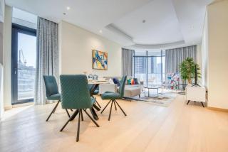 RH - Spacious chic apartment, Next to Dubai Mall - Dubai - 2