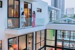 曼谷市中心素坤逸城中大宅豪华泳池河畔别墅 - 6