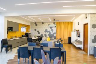 Bumblebee - The Penthouse - Mysore - 9