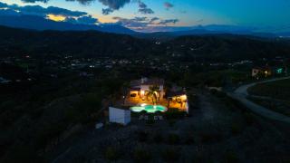 Finca el Cerro - Piscina y Jacuzzi - Málaga - 1
