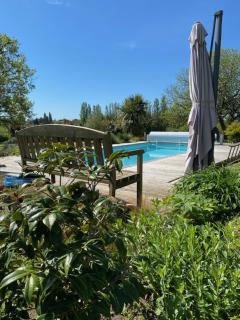 Place des Amis, un été à la campagne - Saint-Gervais - 1