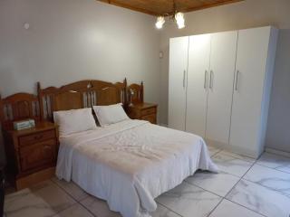 Eden Garden Cottage - 4