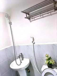 Condo in Lapu-Lapu wd 3 Pools free wifi&Netflix - Agus - 7