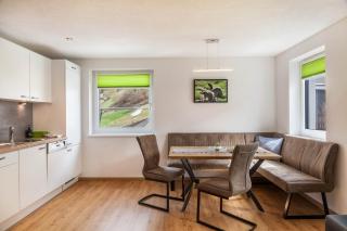 Haus Florian Ski-in and Ski-out - 6