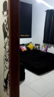 Casa ampla, arejada, muitos jogos e quarto cinema! - 4