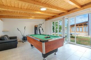 Pool & Fun House Betiga 1 with Gym - 8