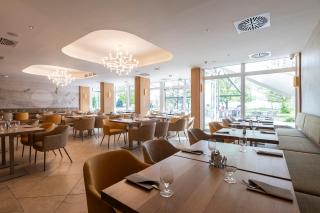 Hotel Marina Port - Balatonkenese - 5