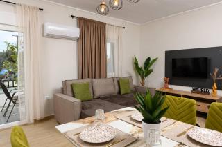 Secret Garden Apartment - 5