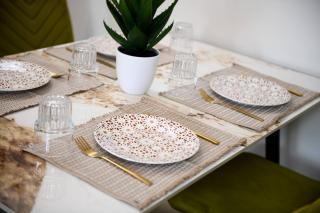 Secret Garden Apartment - 4