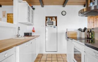 5 Bedroom Gorgeous Home In Thyholm - 3