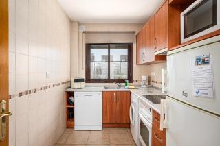 Apartamento familiar muy soleado cerca de la playa y parking incluido - 2