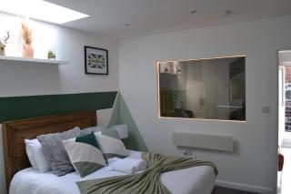 Stylish 1 Bed Apartment 5, free parking 5 mins to CityCentre - Birmingham - 0