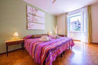 Riva Dante Apartment - Happy Rentals - 5