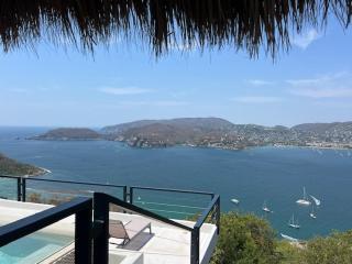 Welcome to the Jungle - Zihuatanejo - 0
