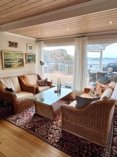Southern pearl with private beach and pier - Kristiansand - 2