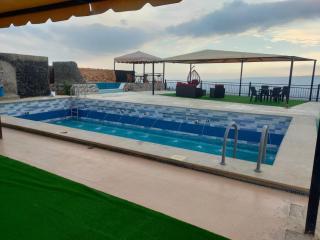 Magical Rosemary Chalet - - 0