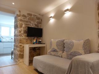 2024 Newly Renovated Apt-5 min Walk to Split Old Town - Split - 1