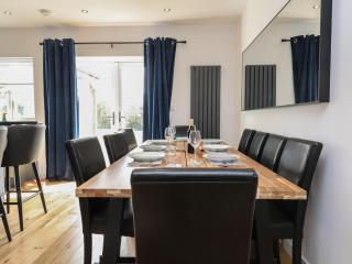 Blue Bay Villa - Holyhead - 1