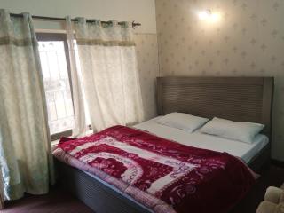 Al Sadiq Guest House - Murree - 2
