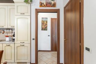 Lilly House - Travacò Siccomario - by HOST4U - 5