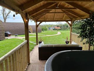 Southwell Retreat Glamping Pods - Southwell - 5