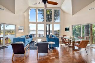 Birds Eye Retreat-10 acres on Beaver Lake-Hot Tub - Rogers - 3