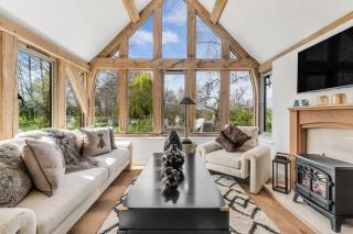 Honeysuckle Cottage - Hot Tub Packages Available - Weston Subedge - 8