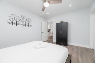 The Hibiscus Hideaway 2 - 7