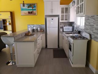 JEMMROSE SUITES - Choc - 2