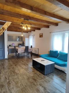 Woodland house ** - Sântimbru-Băi - 2