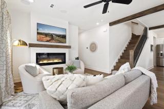 House of OZ - Heart of Bentonville - MTB-Friendly - 4