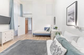 Ultra central modern home for 3 guests - 1