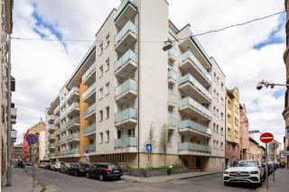 Central - Green Terrace - Modern - Budapest - 4