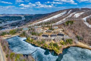 Village Mont-Blanc by Rendez-Vous Mont-Tremblant - Saint-Faustin - 0