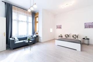 Spacious and comfy very central apartment - Budapest - 8