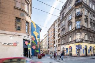 NEW Central and Convenient - Budapest - 7