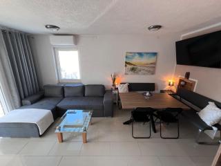 Apartment Mira - Sea view - 9
