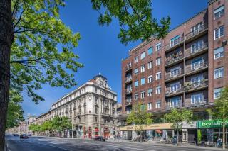 Newly designed central studio - Budapest - 3