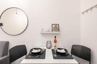 Mini - NEW - Elegant Downtown Retreat - Budapeste - 3