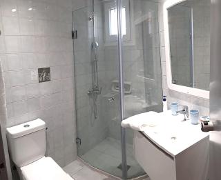 1BR Renovated Apartment By the Sea - Stalida - 6