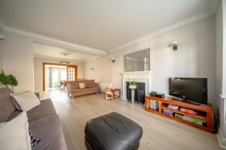 London & Forest - Loughton - 4