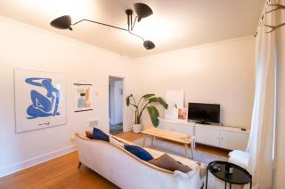 Private 2 Bedroom Bungalow with Wi-Fi and Full Kitchen - Seattle - 8