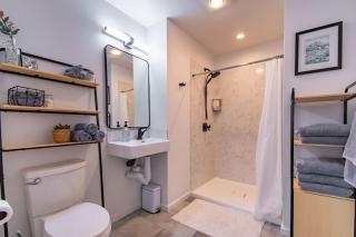 2bdrm New Build in Central Location - Seattle - 7