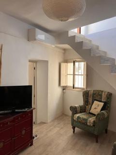 Fint litet hus i hjärtat av gamla stan och nära hav - 2