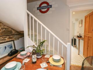 5A Castle Street - Ryde - 5